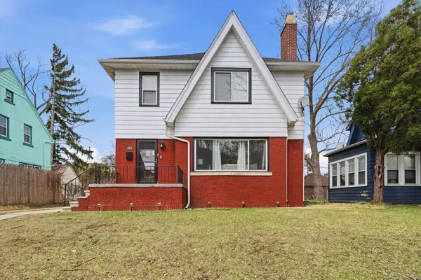 474 W Greendale, Highland Park, MI 48203