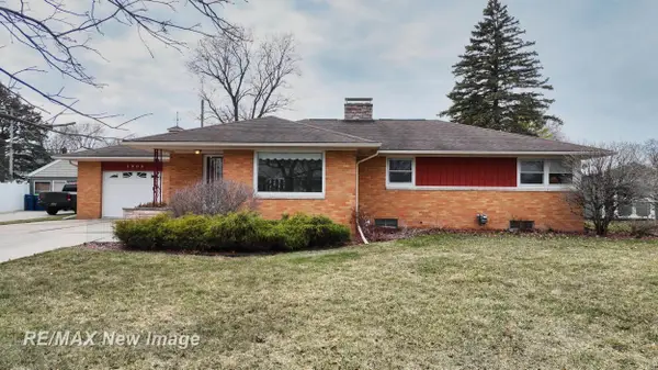 1808 S Farragut, Bay City, MI 48708