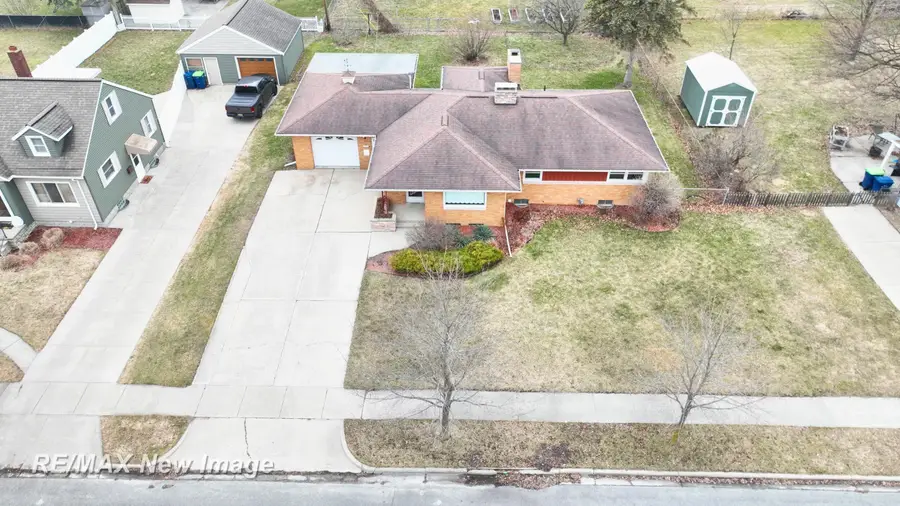 1808 S Farragut, Bay City, MI 48708 - #2