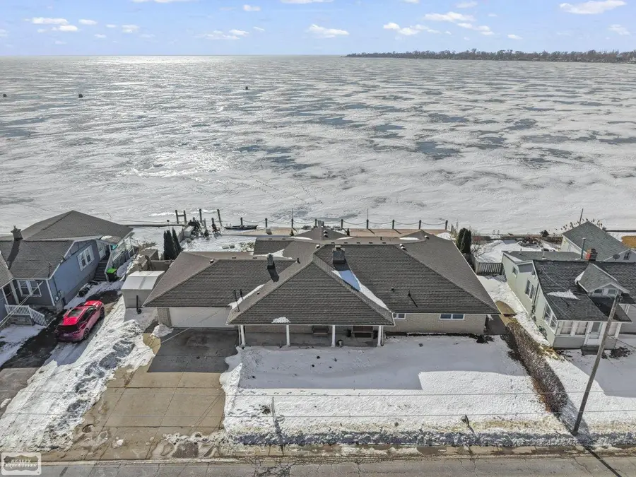 32680 S River, Harrison Township, MI 48045 - #2