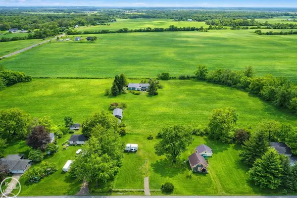 10151 Canada, Birch Run, MI 48415