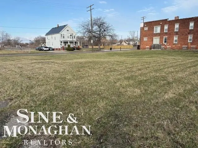 4600/4614 Van Dyke, Detroit, MI 48214 - #2