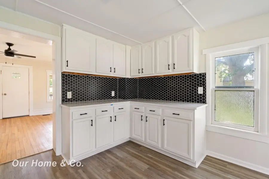 240 W 3rd, Imlay City, MI 48444 - #3