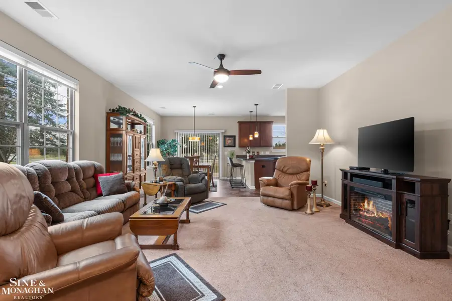 49111 Charnwood, Macomb, MI 48042 - #2