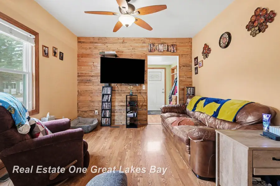 621 W Hosmer, Saint Charles, MI 48655 - #3