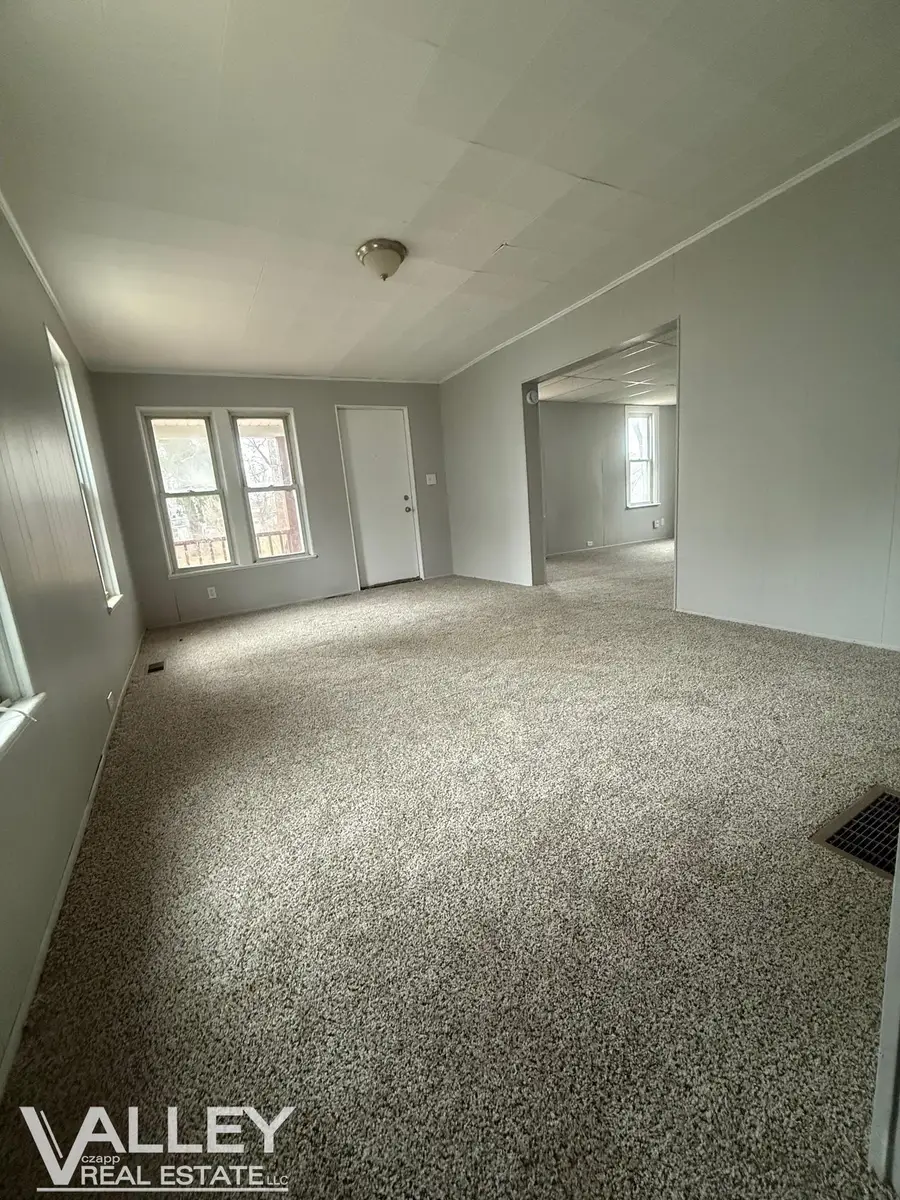 719 S Bond, Saginaw, MI 48602 - #3