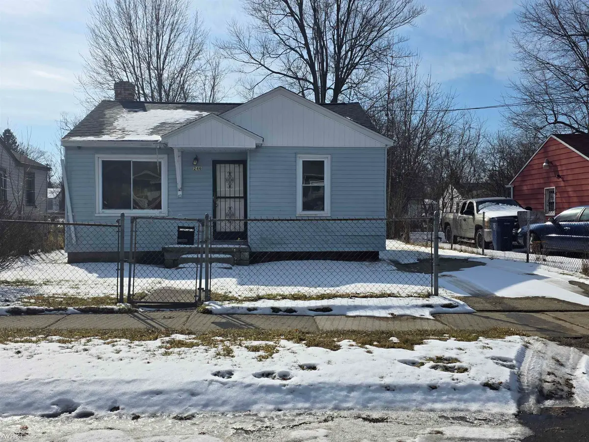 246 E York, Flint, MI 48505 - #1