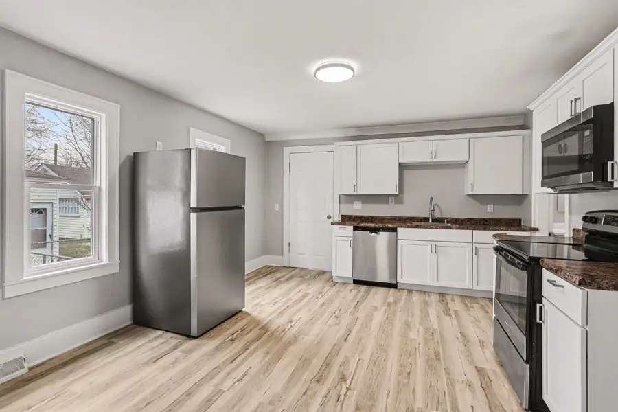 905 S Monroe, Bay City, MI 48708 - #3