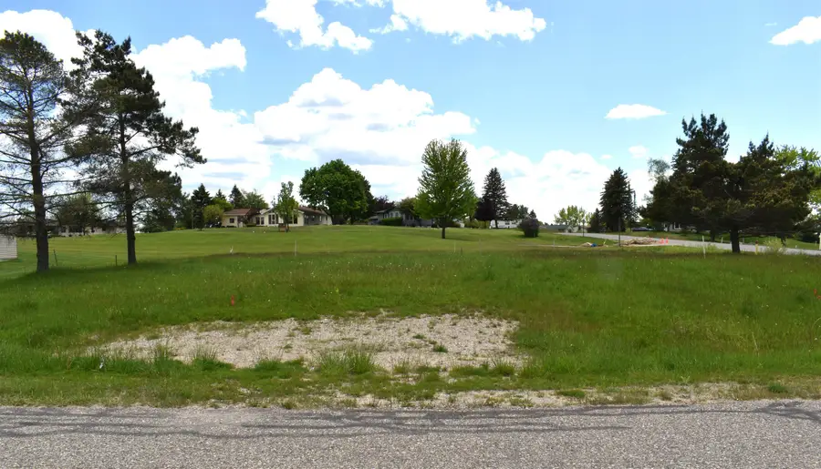 1627 Shaftsbury, Gladwin, MI 48624 - #3