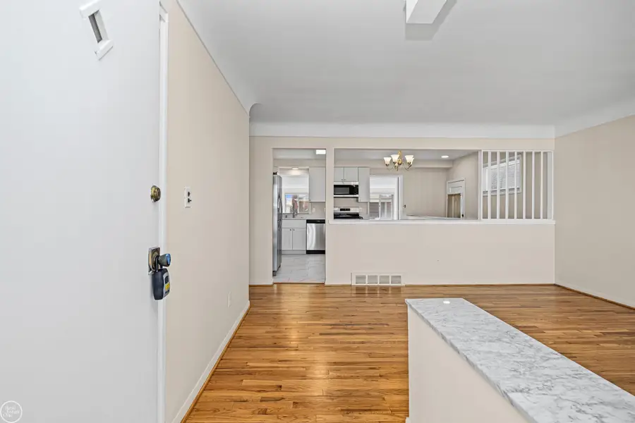 16840 May, Eastpointe, MI 48021 - #3