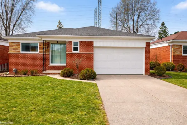 26155 Newport, Warren, MI 48089