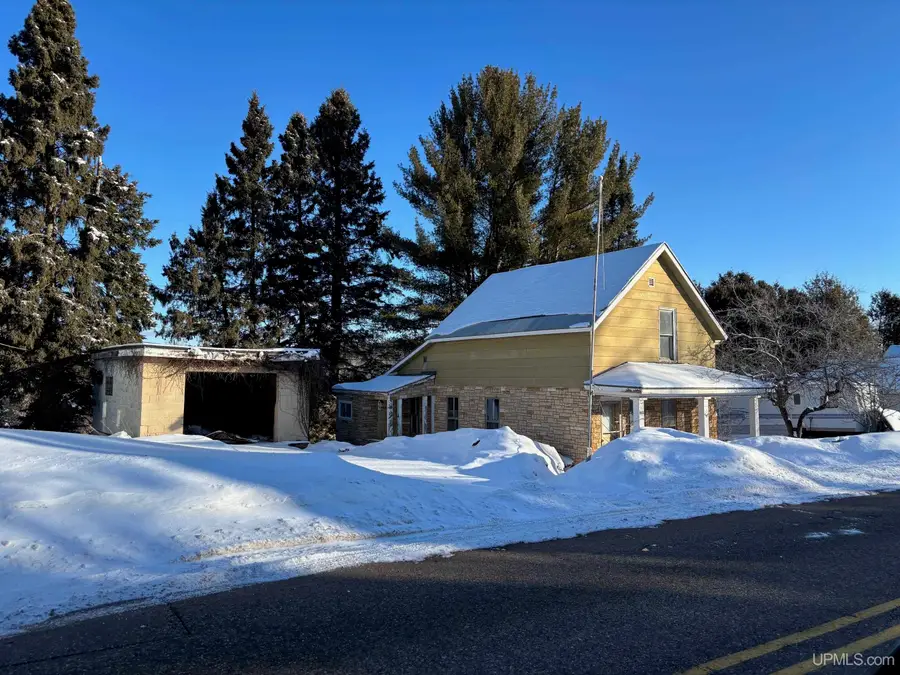 162 Saginaw, Ishpeming, MI 49849 - #2