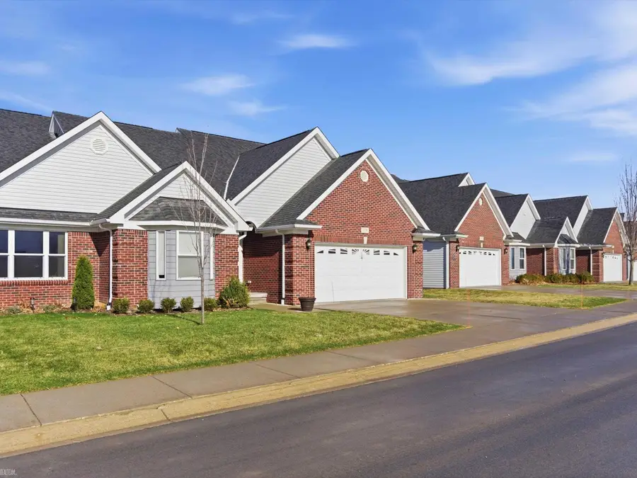 375 Devonshire, Lapeer, MI 48446 - #3