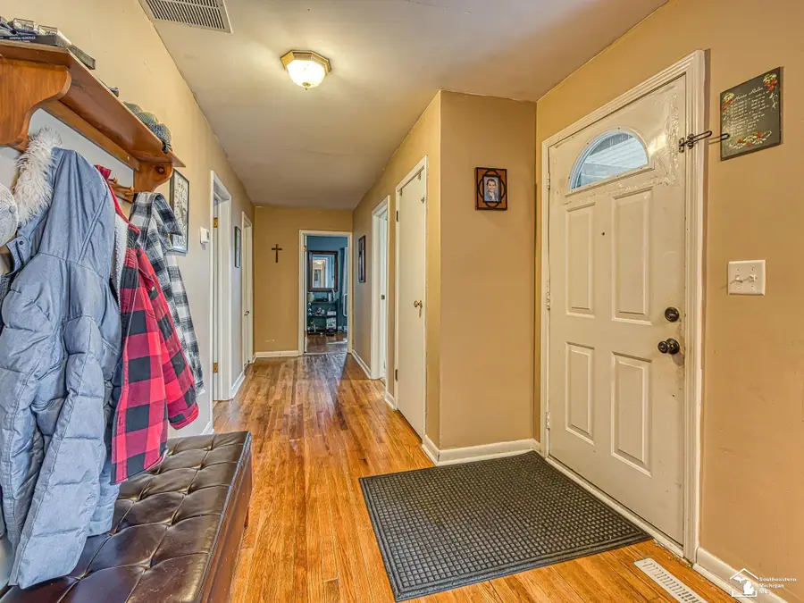 3001 Yargerville, La Salle, MI 48145 - #3