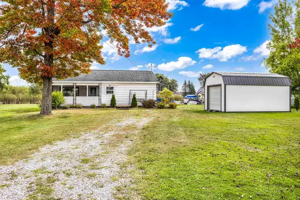 13508 W. Shore Drive, Houghton Lake, MI 48629