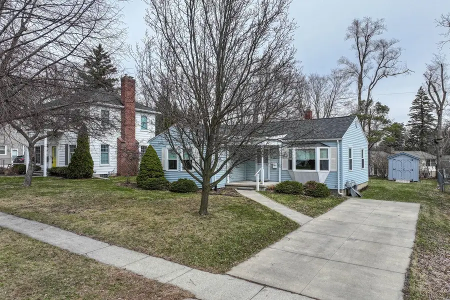 11833 Stuart, Grand Blanc, MI 48439 - #3