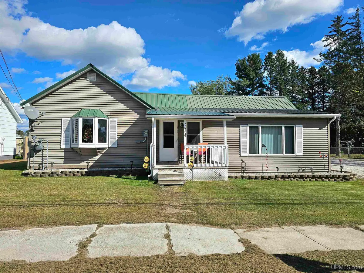 224 N Fifth, Manistique, MI 49854 - #1