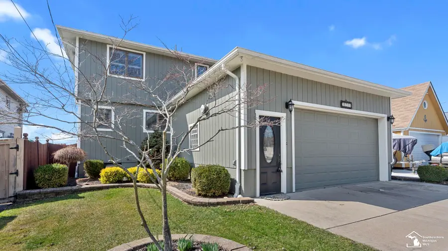 30990 Bayview, Gibraltar, MI 48173 - #2