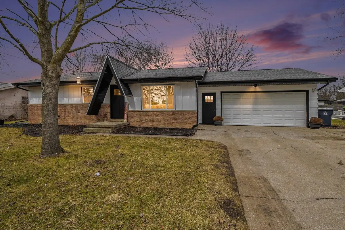 923 Wheelock Drive, Freeland, MI 48623 - #1