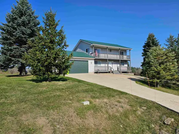 2454 Cambridge, Gladwin, MI 48624