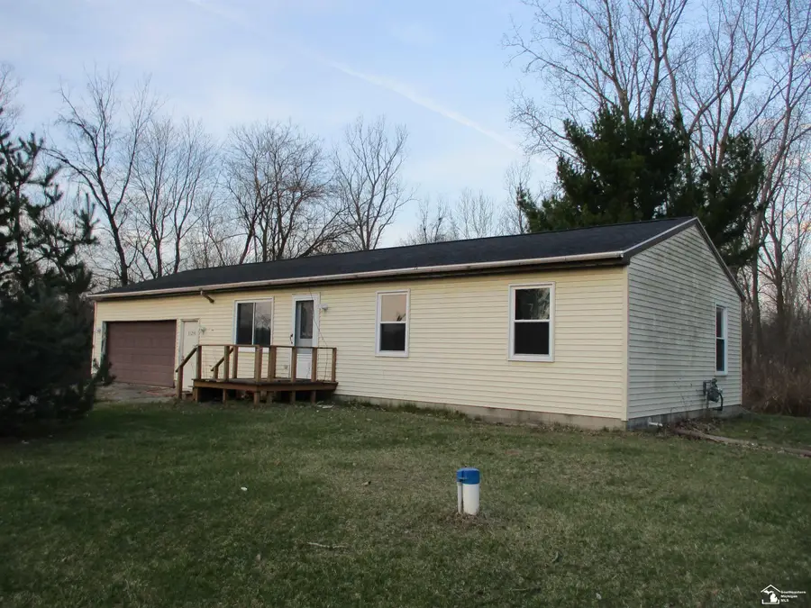 11291 Townsend, Milan, MI 48160 - #3