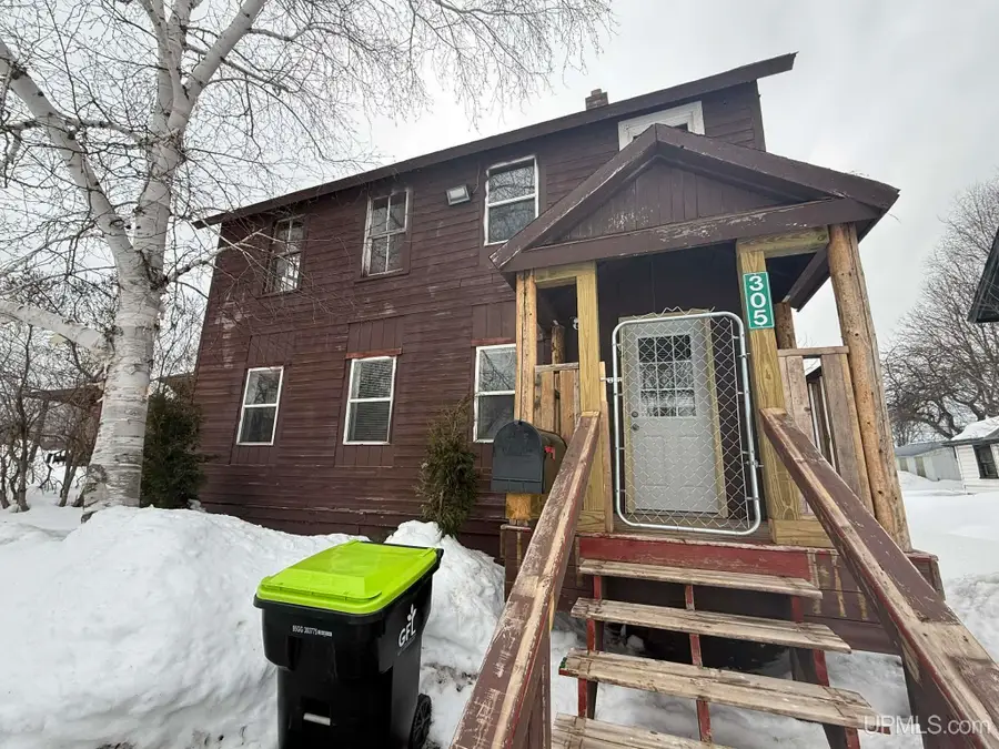 305 E Truman, Newberry, MI 49868 - #2