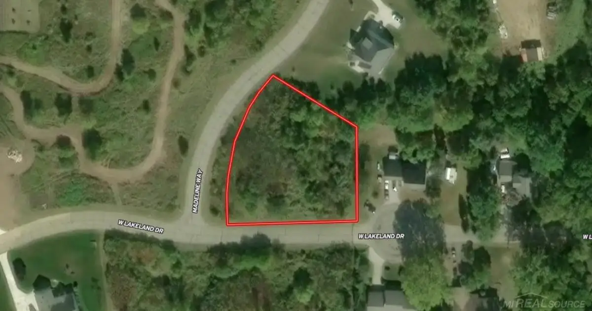 10559 Madeline, Berrien Springs, MI 49103 - #1