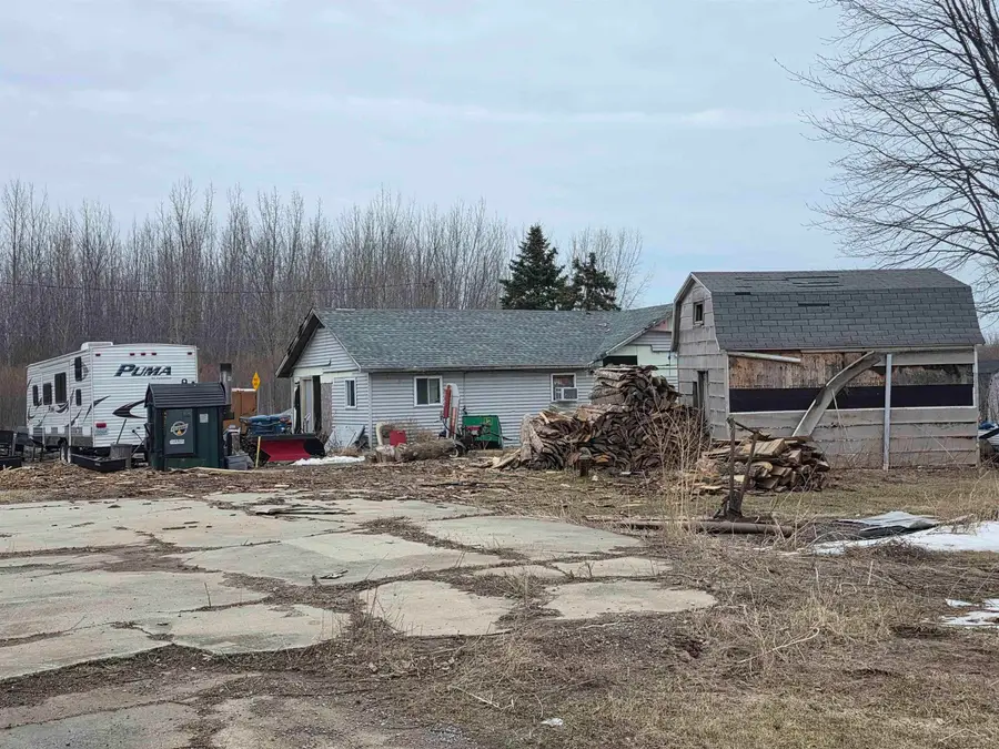 2418 Wetters, Kawkawlin, MI 48631 - #2