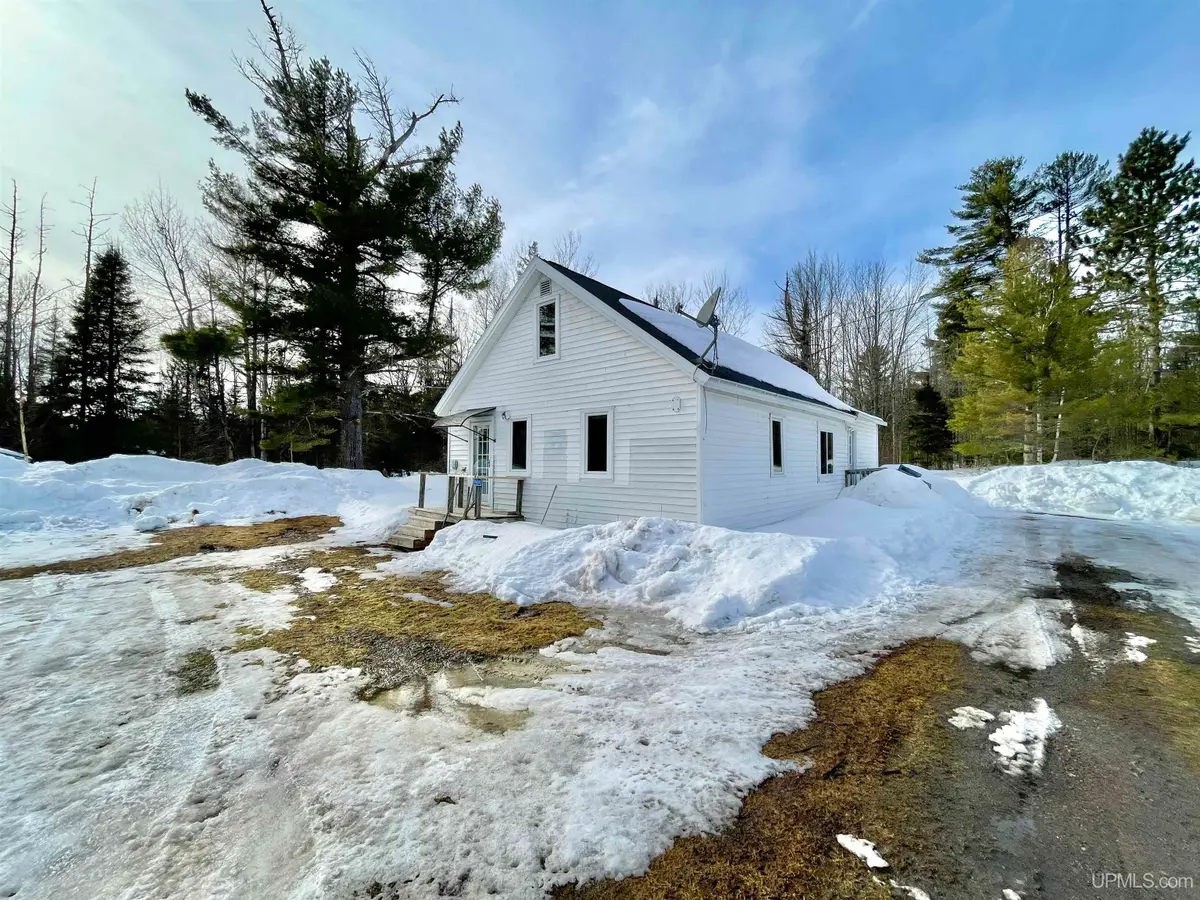 2428 Rm, Rock, MI 49880 - #1