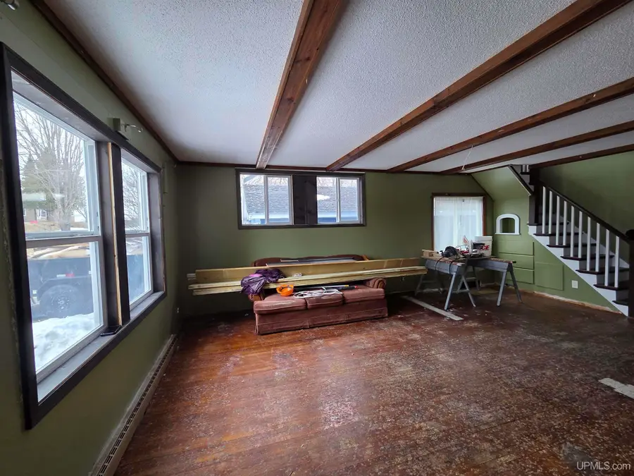 210 Blossom, Iron River, MI 49935 - #3
