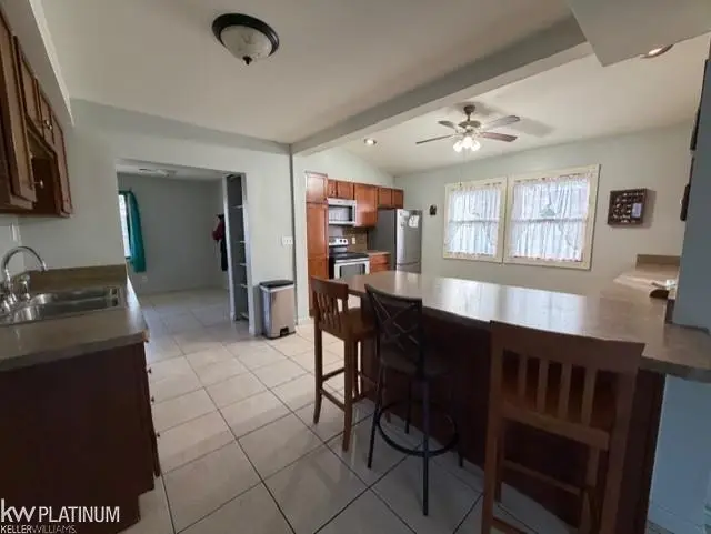 5250 Woodland, East China, MI 48054 - #3