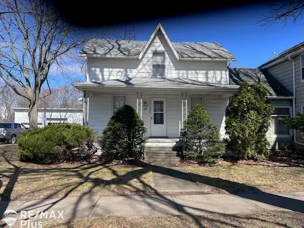 125 E Main, Mayville, MI 48744