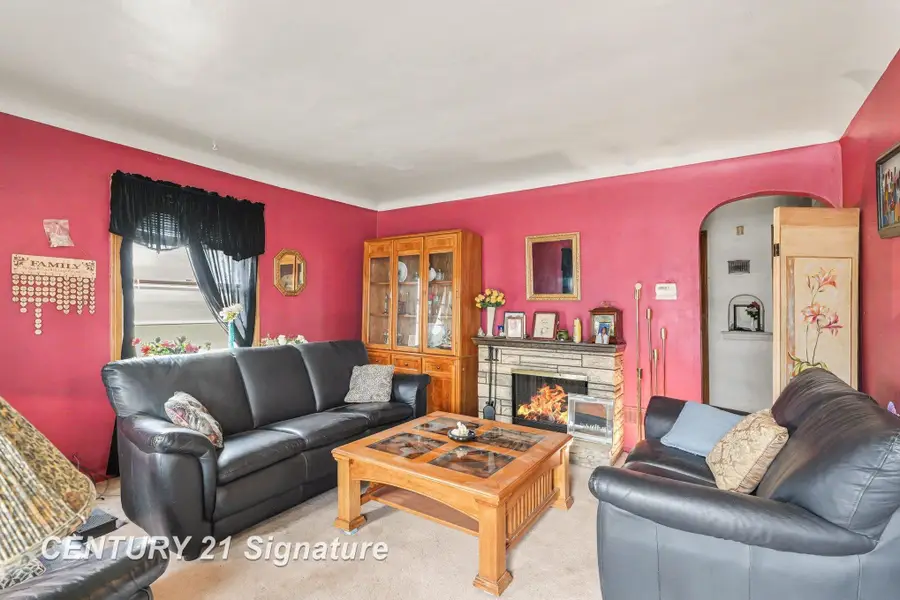 3111 Rust, Saginaw, MI 48601 - #3