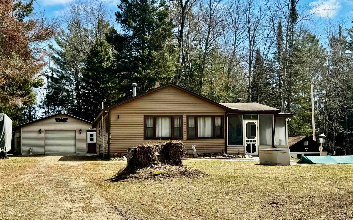 10262 Anger, Harrison, MI 48625 - #1