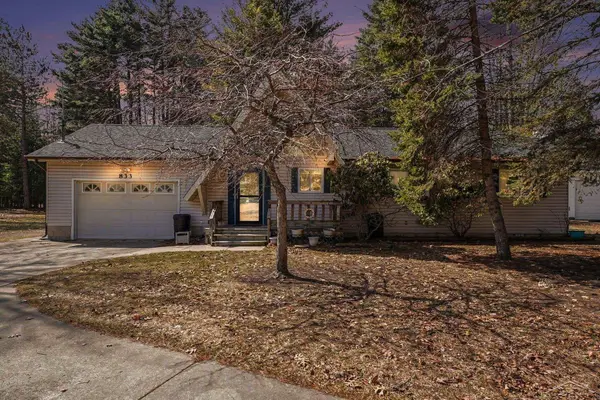 833 Newman, East Tawas, MI 48730