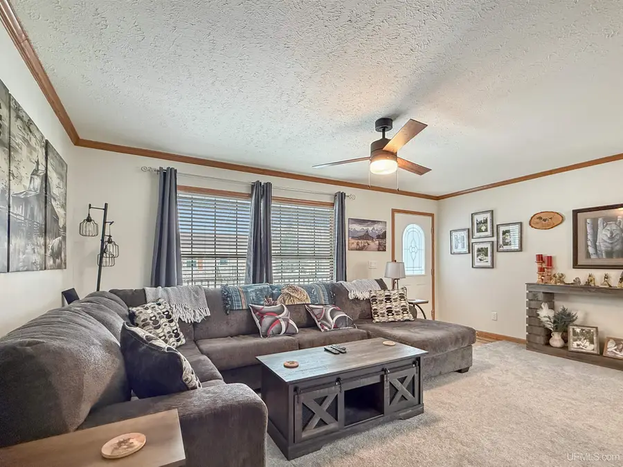 32 Kenneally, Gladstone, MI 49837 - #2