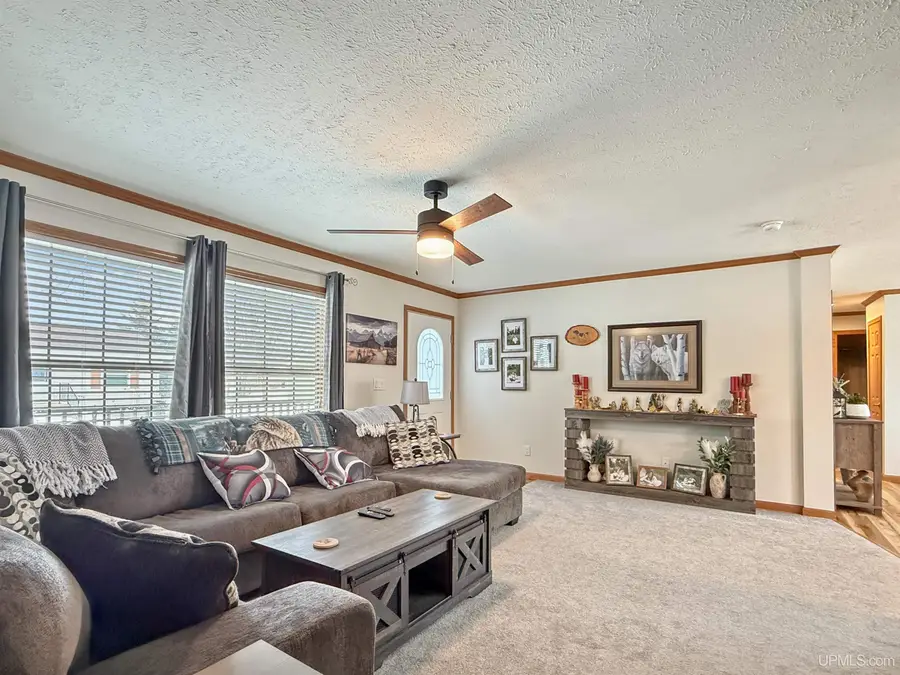 32 Kenneally, Gladstone, MI 49837 - #3