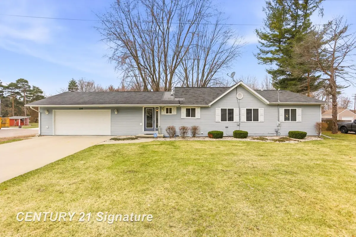 526 S Maple, Hemlock, MI 48626 - #1