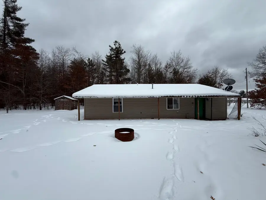 881 E Kittle, Mio, MI 48647 - #3