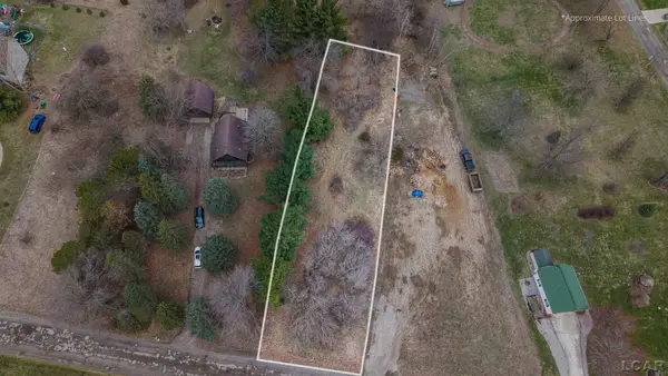 14780 Hilltop Drive, Cement City, MI 49233