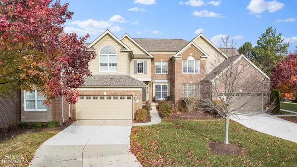 44522 Broadmoor, Northville, MI 48168