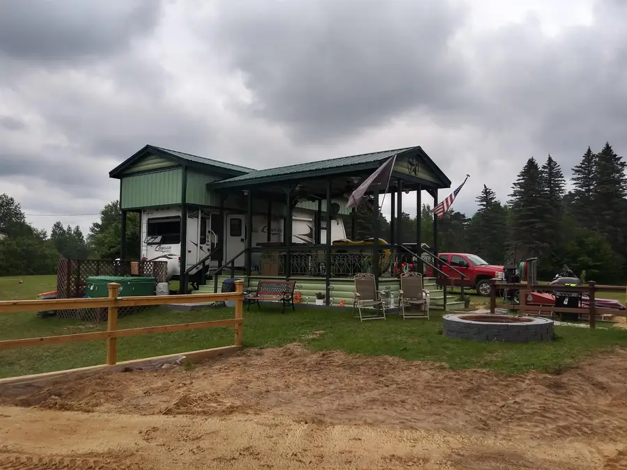 1976 Lake Four, Gladwin, MI 48624 - #2