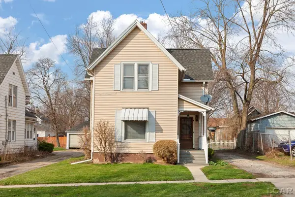 907 E Hunt, Adrian, MI 49221