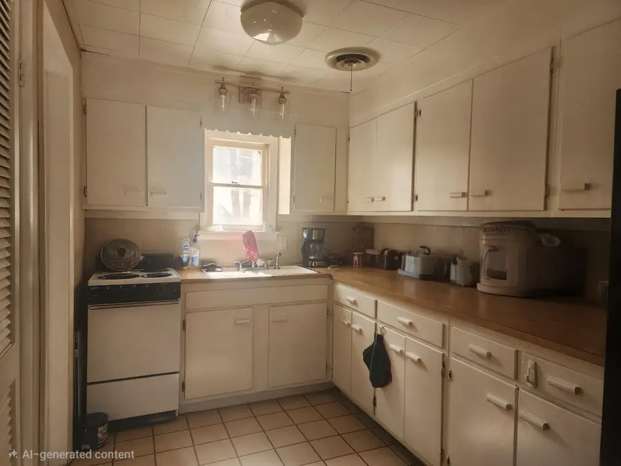 1306 Russell, Harrison, MI 48625 - #3