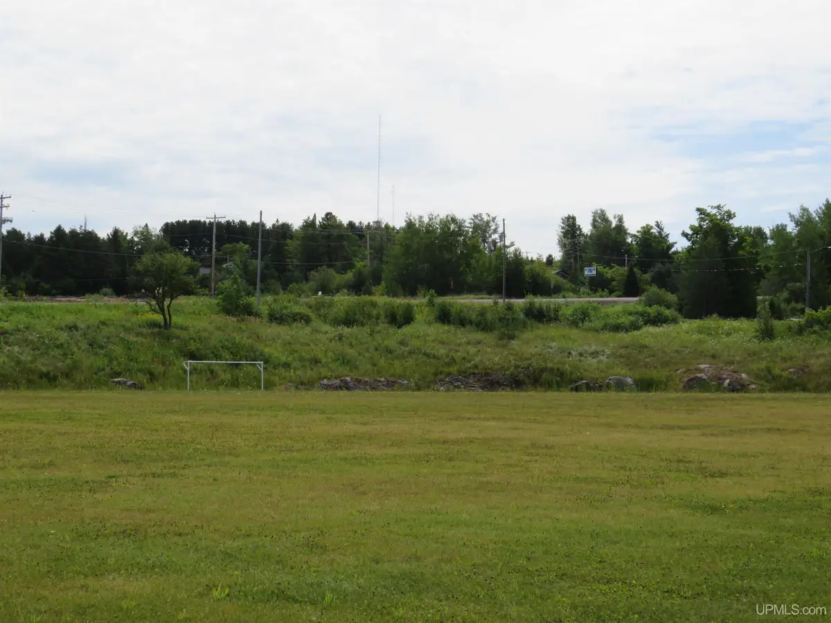 47663 Main, Houghton, MI 49931 - #1