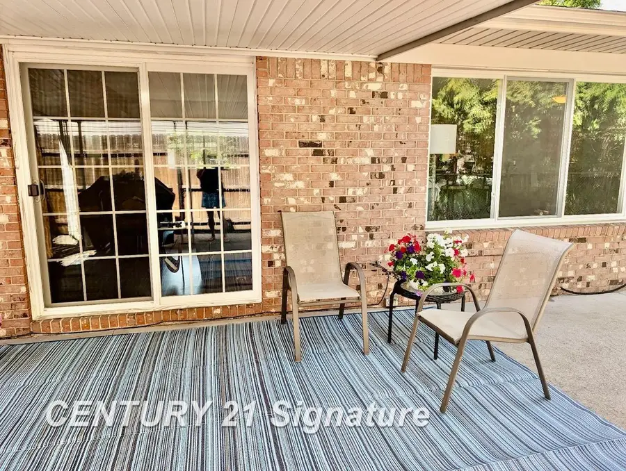 6390 Belmar, Saginaw, MI 48603 - #2