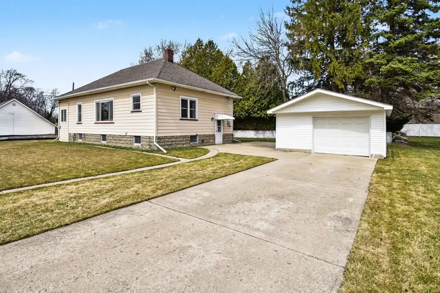 1423 Stanton, Bay City, MI 48708 - #2