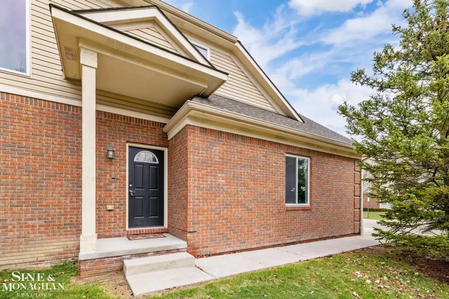 29580 Woodpark, Warren, MI 48092 - #2