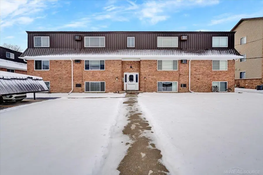 1617 S Riverside Ave C-18 #4, Saint Clair, MI 48079 - #2