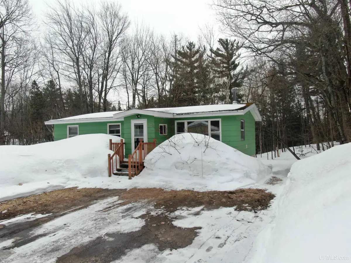 34 Horseshoe Lake, Negaunee, MI 49866 - #1